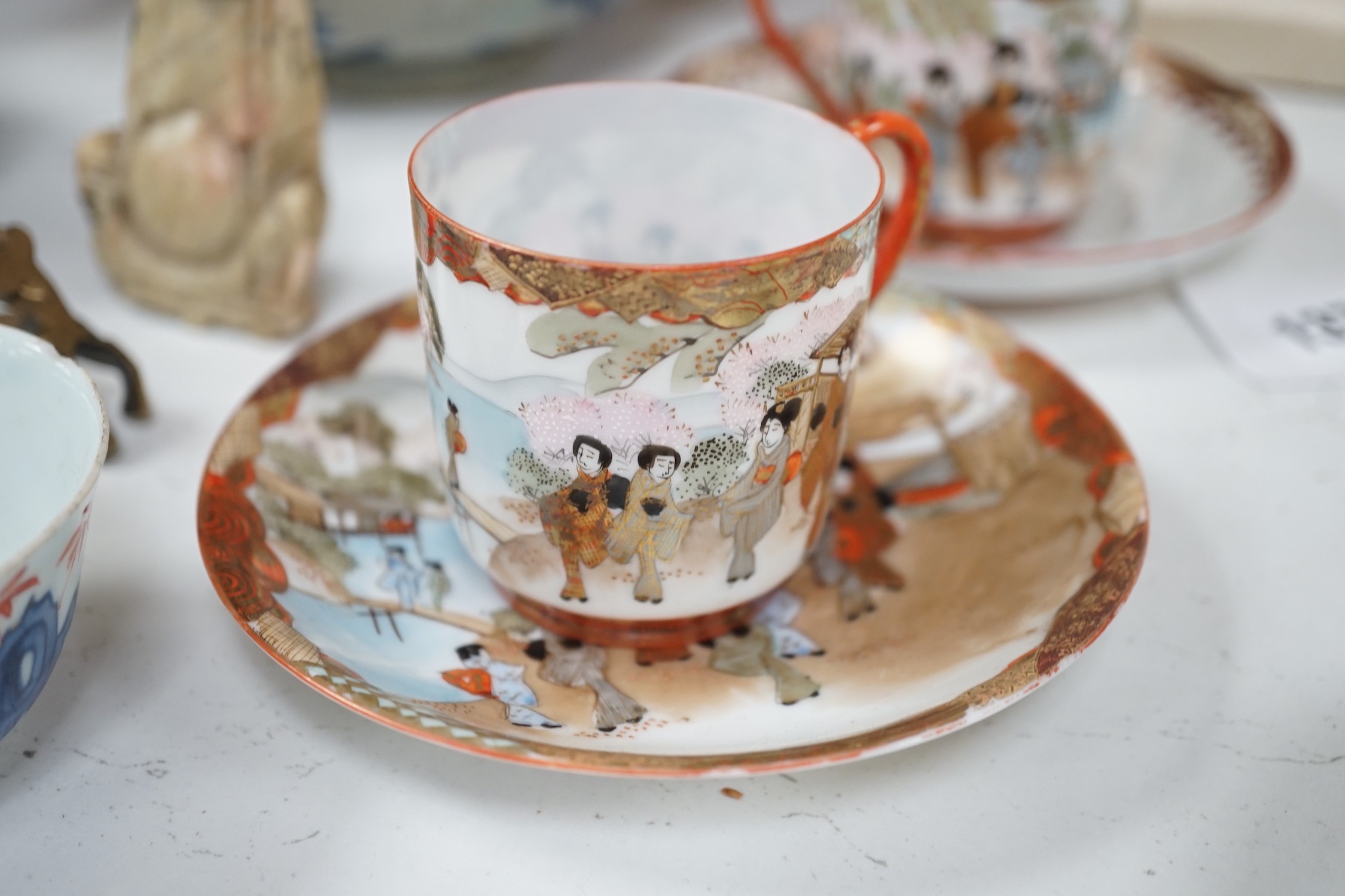 A quantity of Chinese and Japanese ceramics etc.